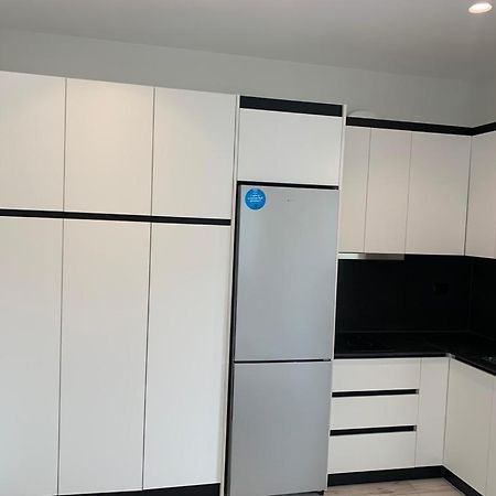 Delfin Apartments Sarandë Eksteriør bilde