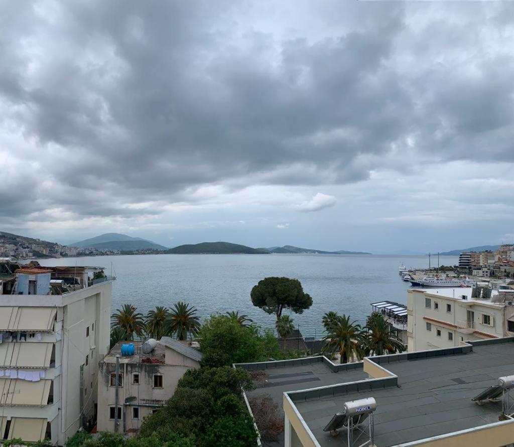 Delfin Apartments Sarandë Eksteriør bilde